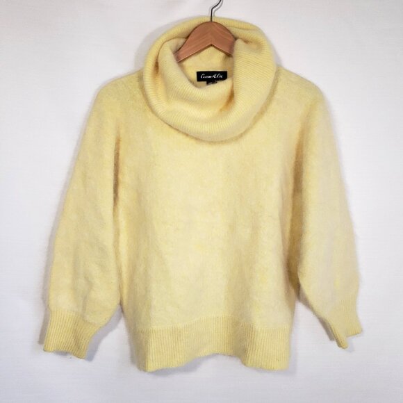 Connie A Lee Vintage 80% Angora Turtleneck Sweater Women's Size M/L Fuzzy - Picture 1 of 5
